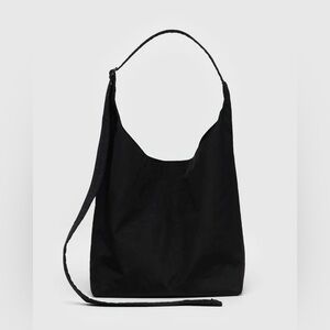 BAGGU large nylon sling shoulder bag in black NWT